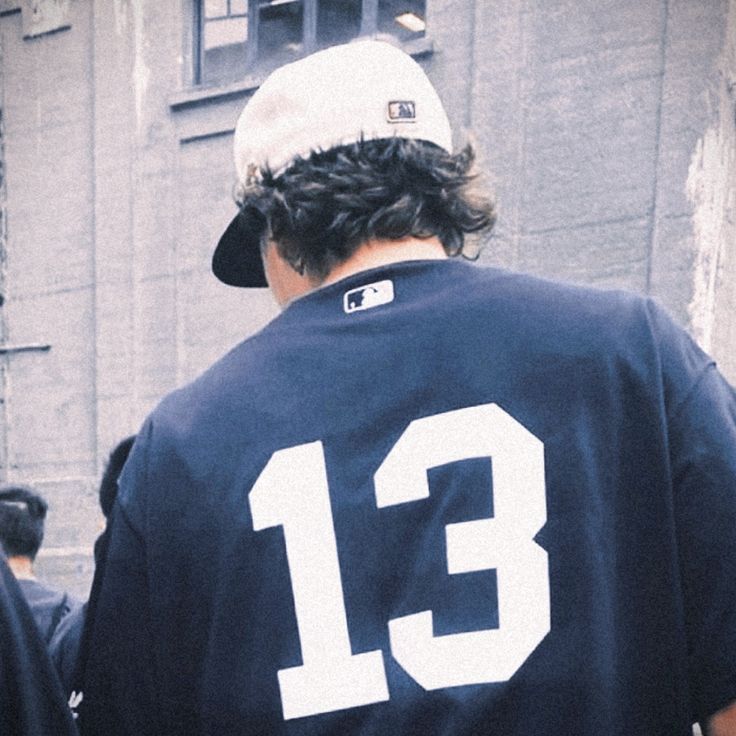 ☀ ˒ Rudolph Lopez ! tweet media