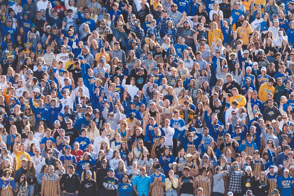 Dan Jackson tweet media