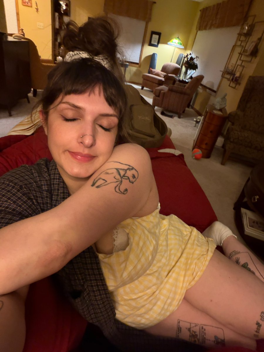 defleppardfan94 tweet media