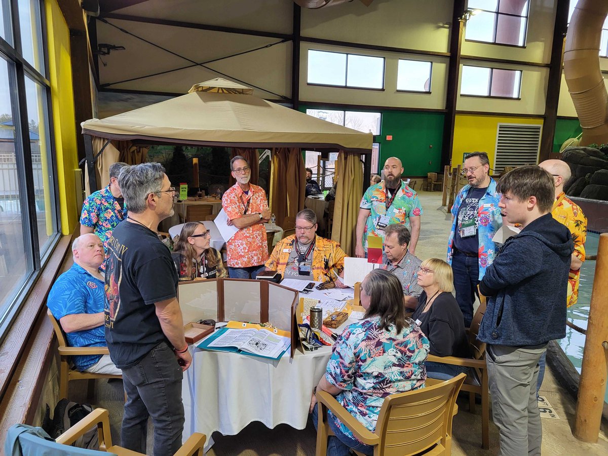 Chaosium_Inc's tweet image. Gary Con, Saturday: Horror on the Orient Express board game demos show off how cool this game is going to be; meanwhile, a massive multi-table Call of Cthulhu game is going on by the pool... watch out for Deep Ones!
#garycon #callofcthulhu #ttrpg