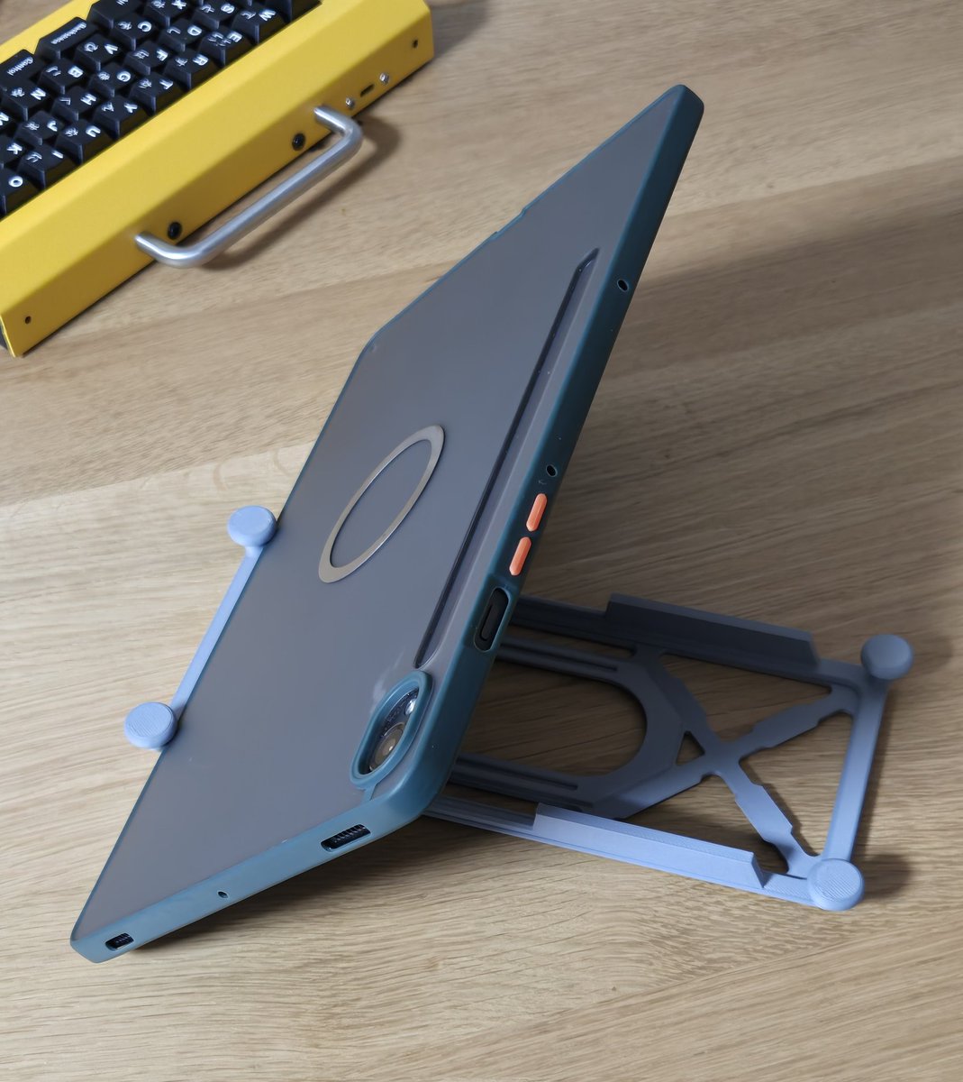 黄色い怪異 tweet media