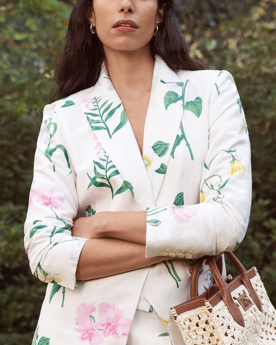 Ann Taylor tweet media