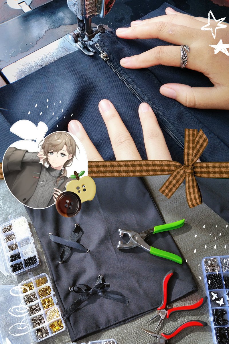 xuan_ryuu's tweet photo. [ work in progress ] i've finished sewing the trousers part of my cosplan costume 🪡🧵 

installing eyelets on the trousers is quite difficult, but this part makes the trousers design more stunning

#叶 #叶コスプレ #にじさんじコスプレ #handmadecosplay #cosmaker #costumemaker https://t.co/kSWxTQMaPD
