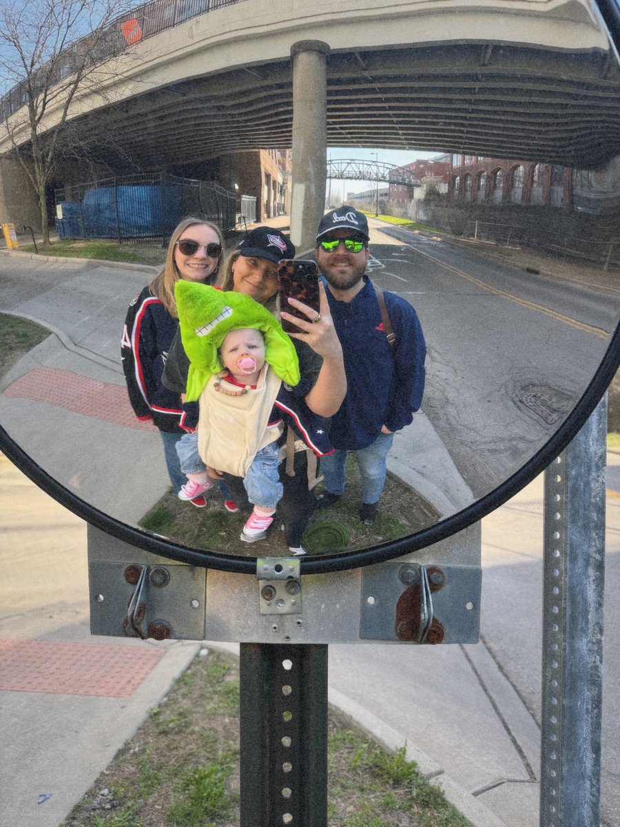 dani smith spencer tweet media