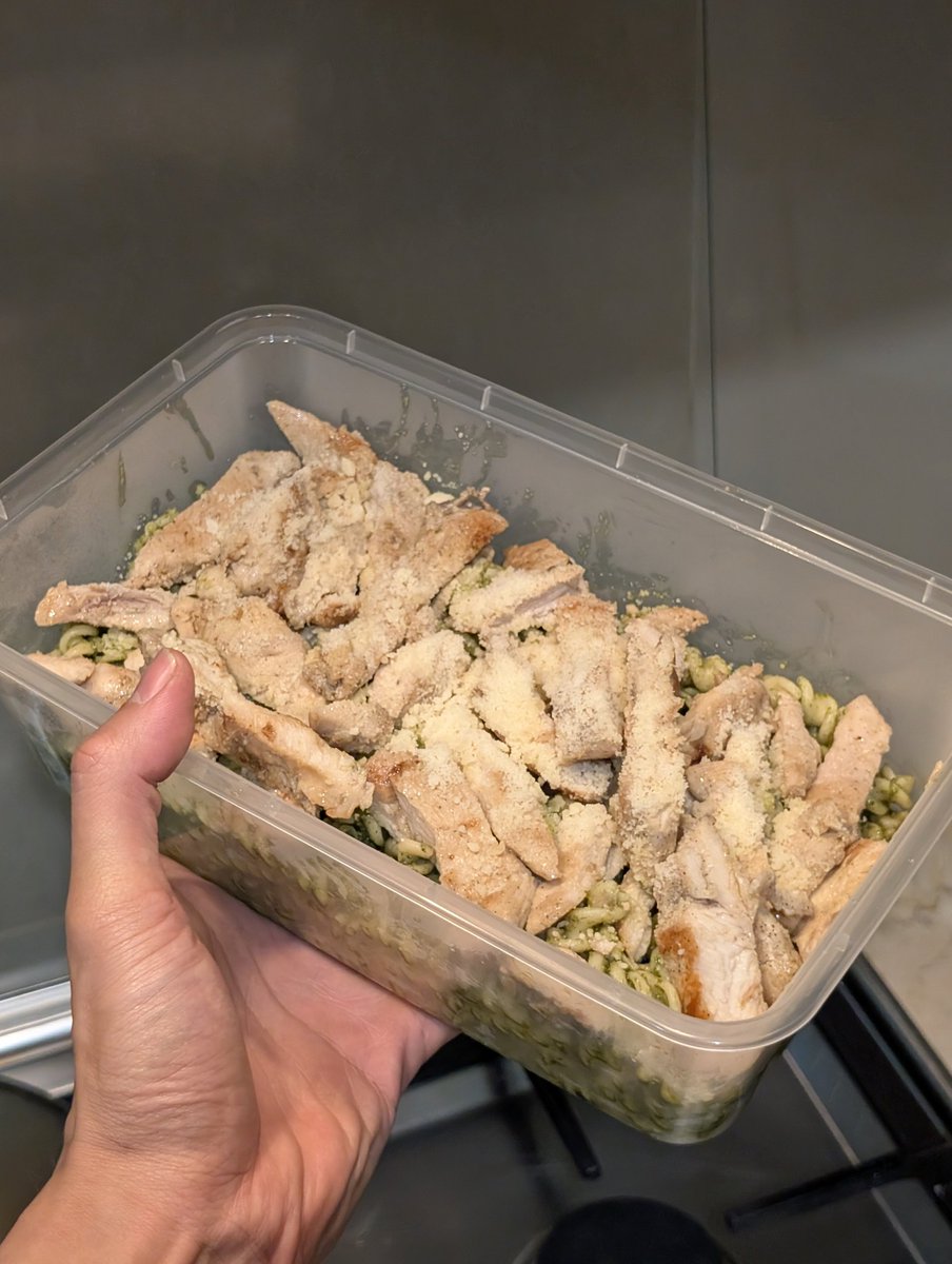 what can't she do? tweet media