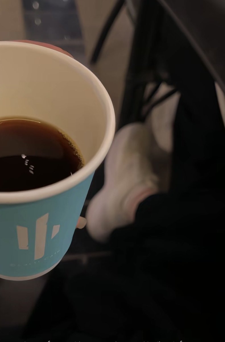 Queen🦌 tweet media