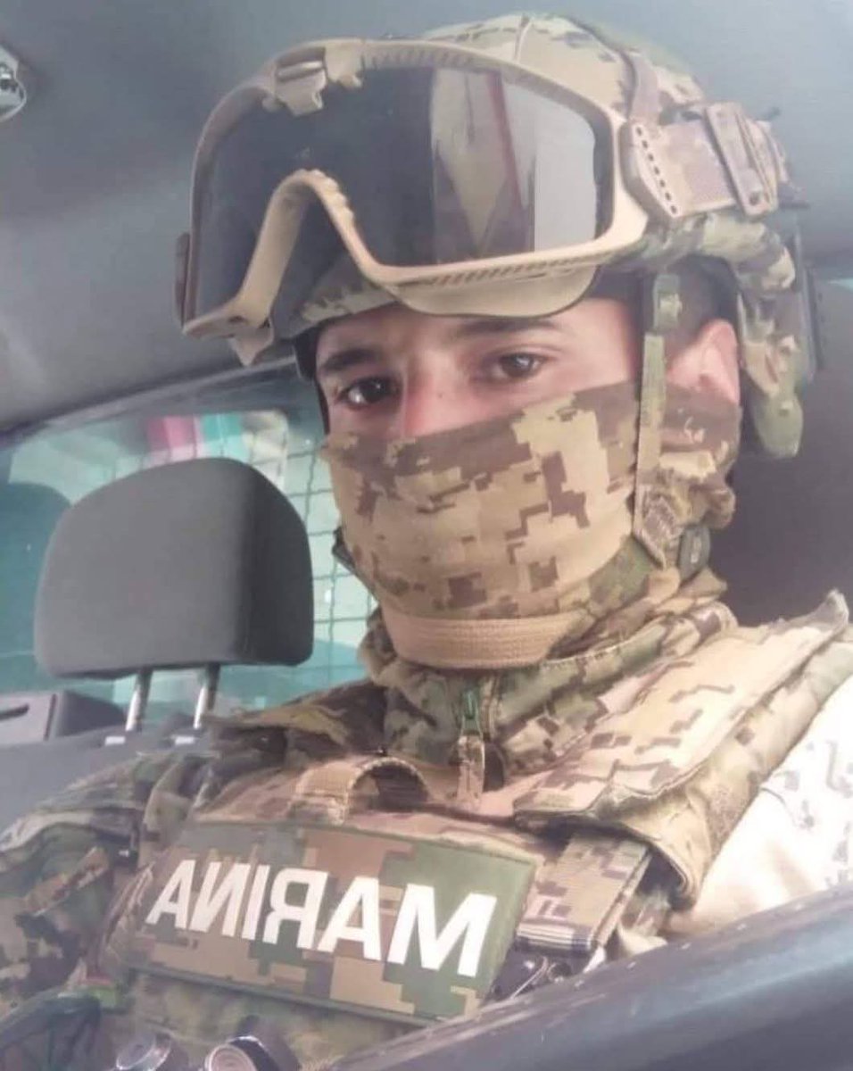 Fabrica de Muñecos tweet media