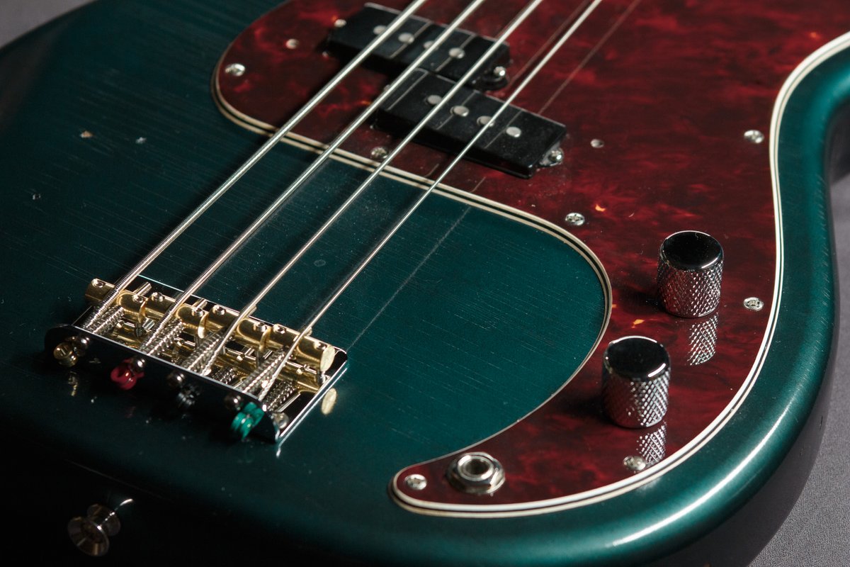 g7_guitars's tweet image. 【New Arrival!】

g7 Special g7-PB/R
"Ocean Turquoise Metallic" Lightly Aged

ブリッジには4WAY Brass Saddleを採用いたしました！

#g7special
