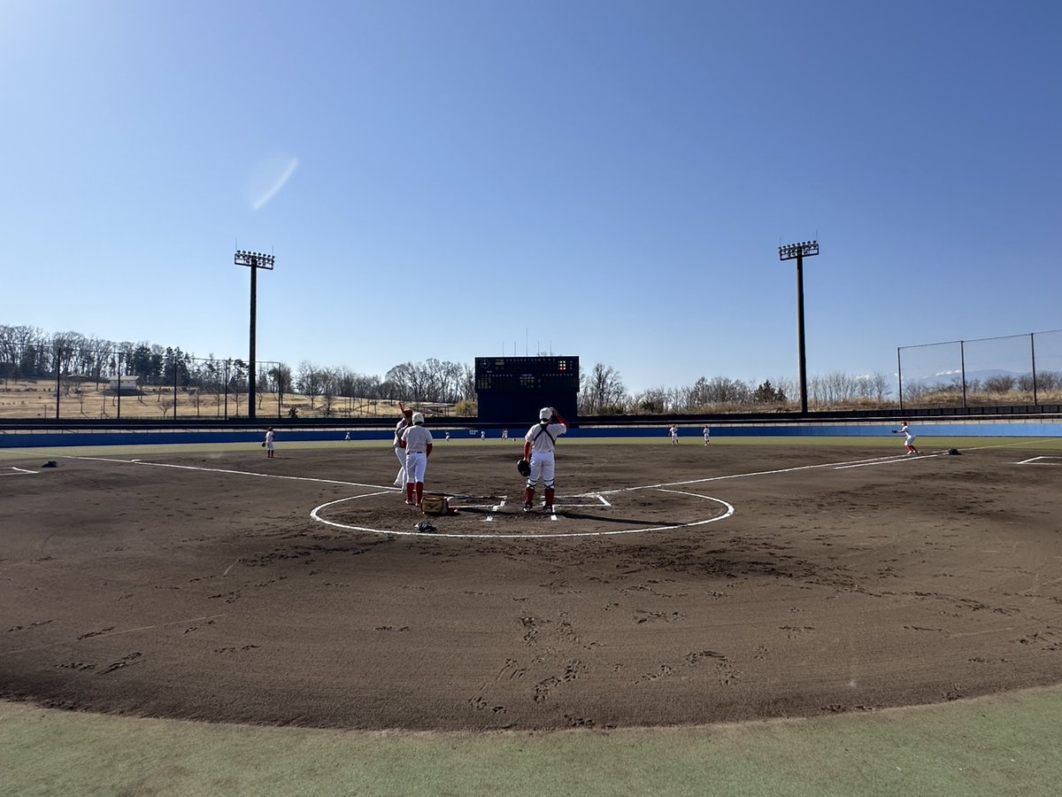 honjoyuri_ls's tweet photo. 【長野遠征⚾️】
2月茨城遠征に続き、交流大会に招待頂き佐久へお邪魔しました！
コロナ渦前以来の交流⚾️
素晴らしいスタジアム🏟️と天気☀️に恵まれ、実りある遠征に👍

#佐久リトルシニア
#上田南リトルシニア
#佐久総合運動公園
#本荘由利リトルシニア https://t.co/2c1Ac8uakN