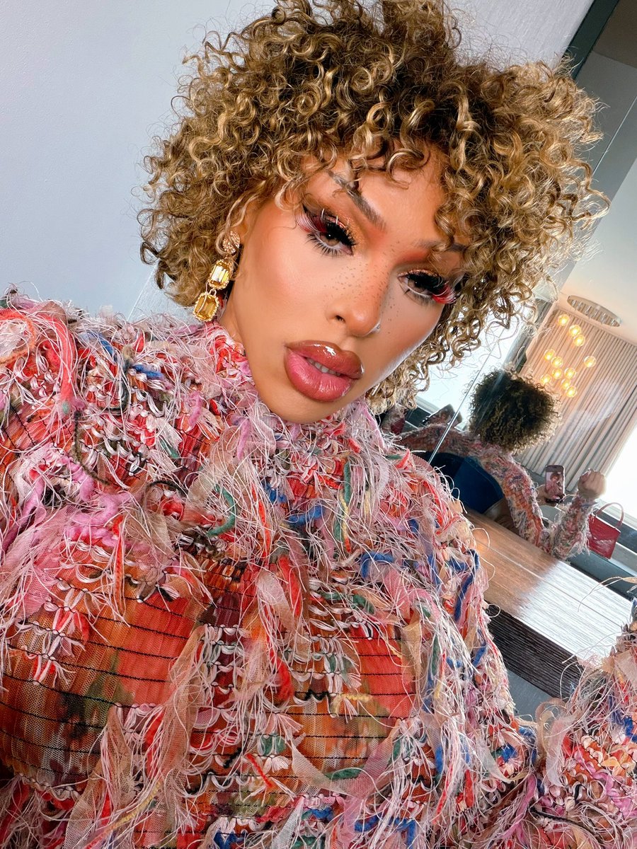 Lux Doll Kalé ✨💎 tweet media