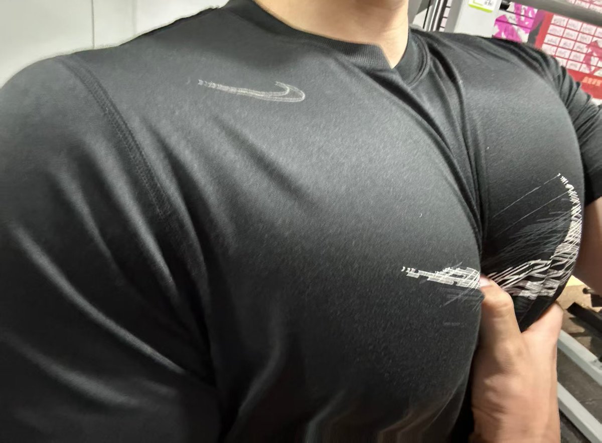 哈根达斯 tweet media