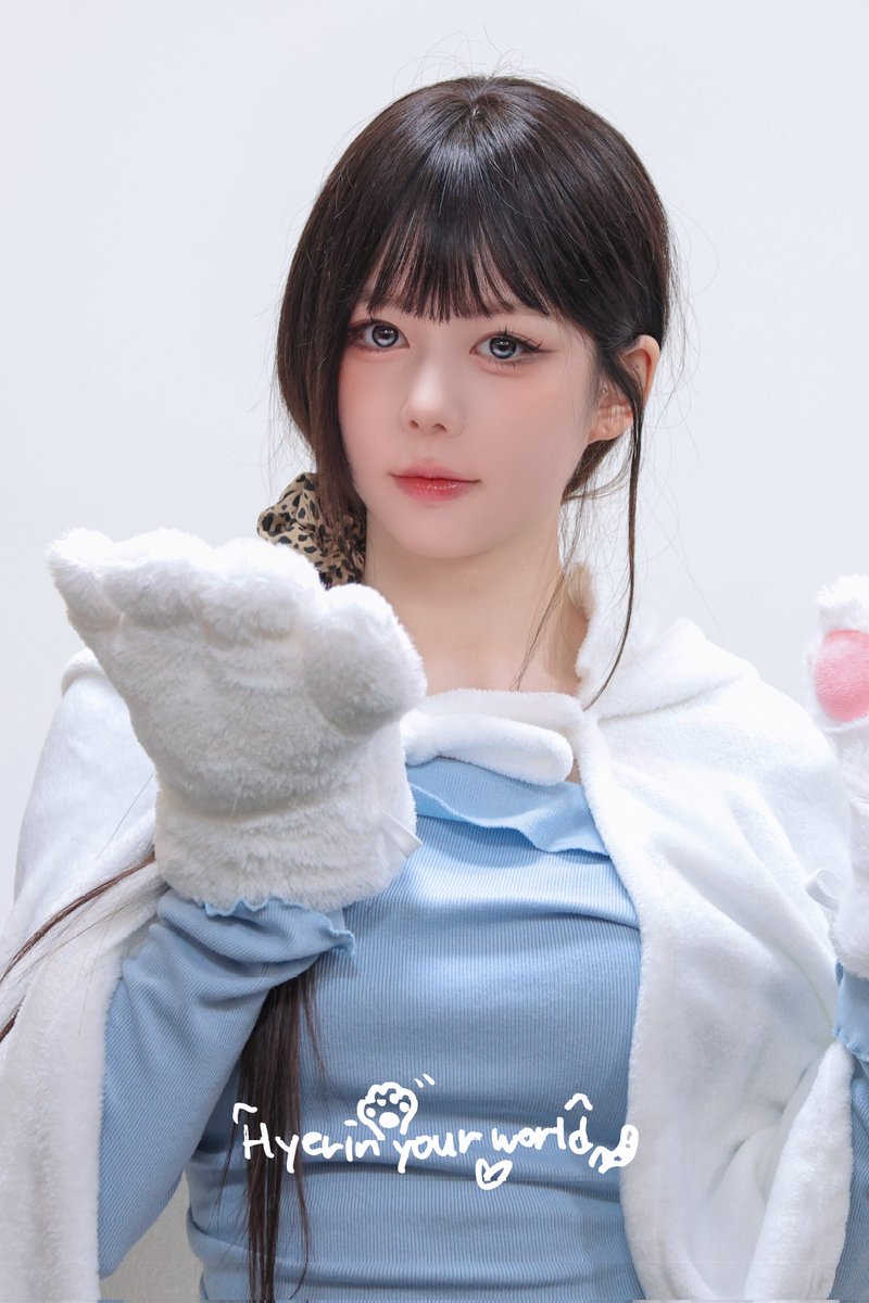 hyerinyourworld tweet media