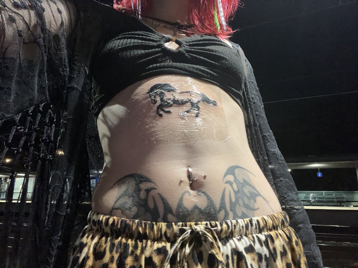 may 𖢂 tweet media