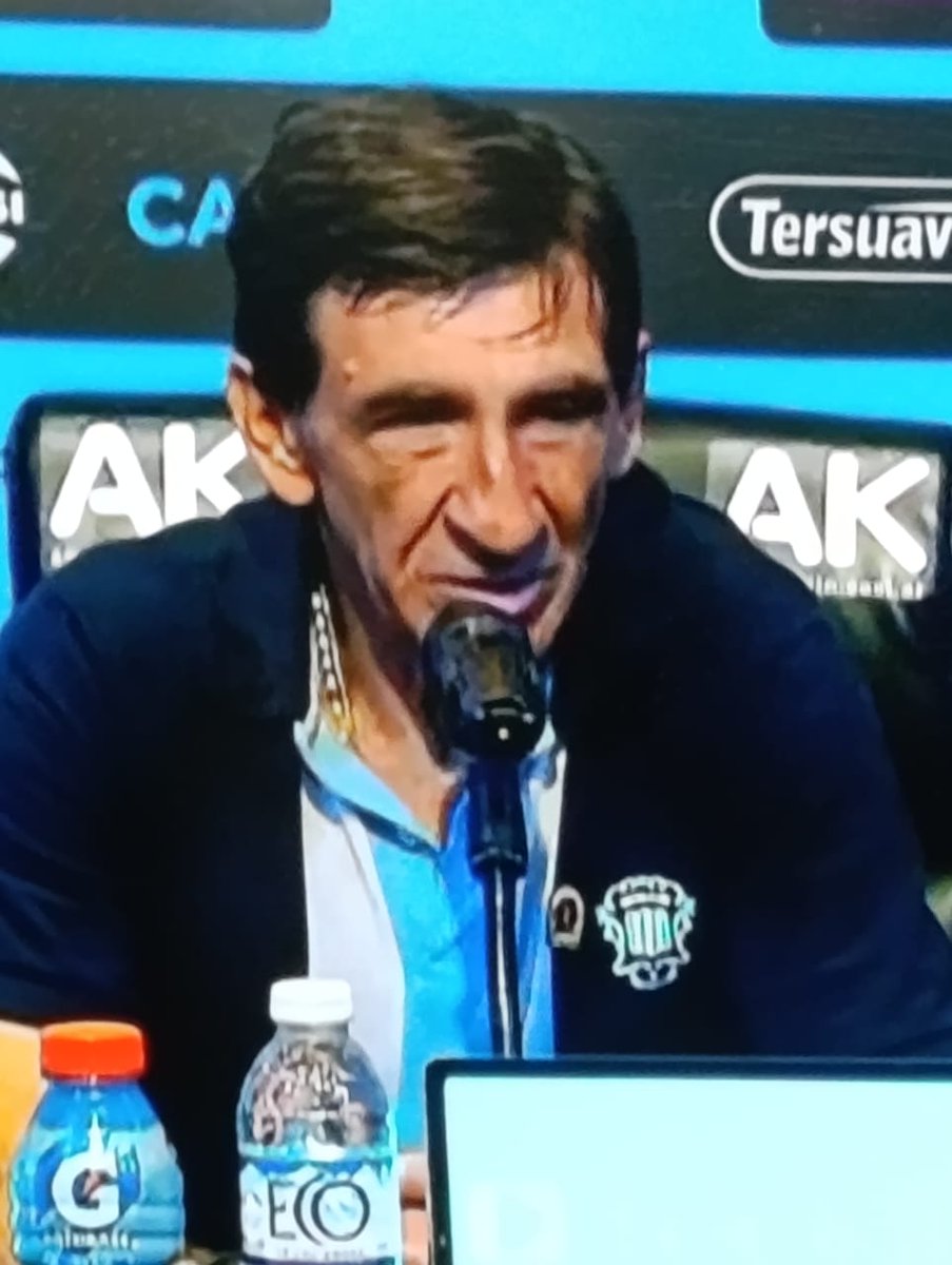 LaNúmeroUno tweet media