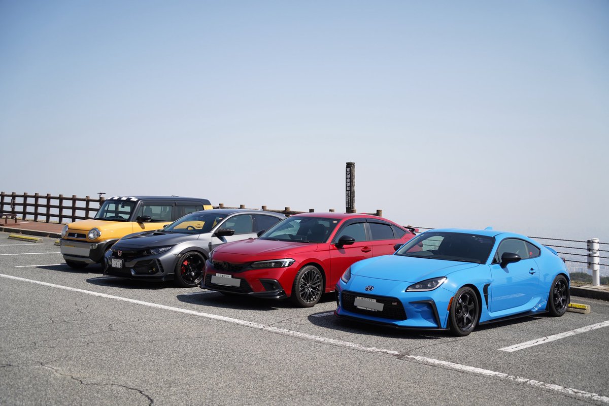 yuzen_FK7's tweet photo. ぬこやんオフ

丸い日喋り倒しました🤩

ダベリまくるのもええねぇ〜 https://t.co/fbFvHQedNU