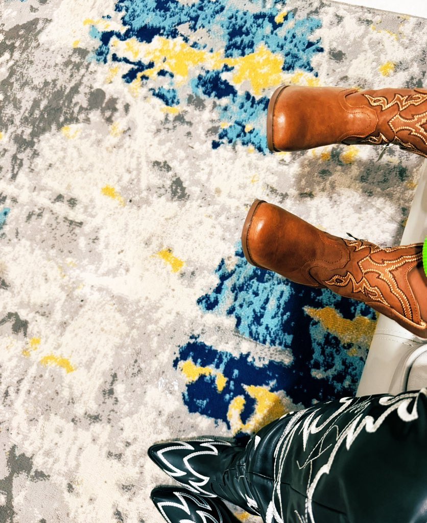 T-Mika ✨ tweet media