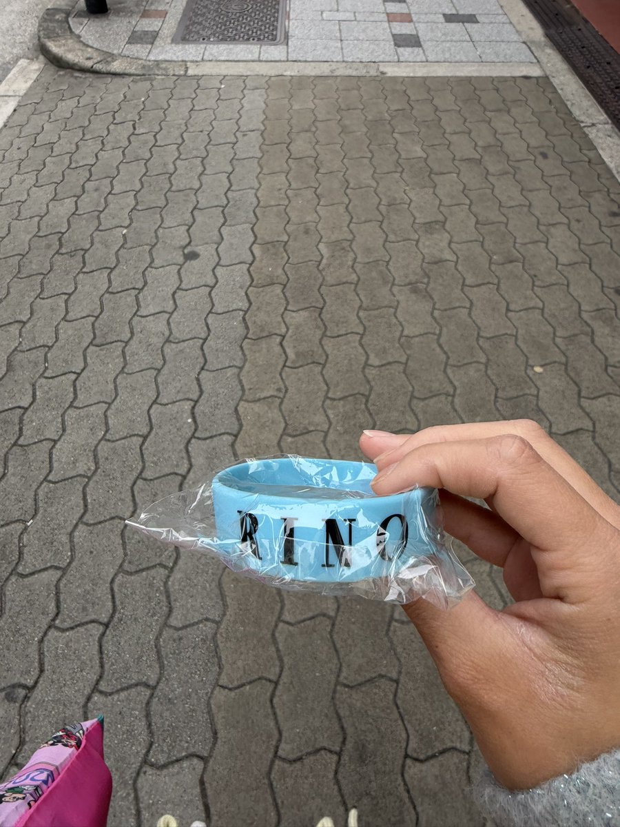 取引垢 tweet media