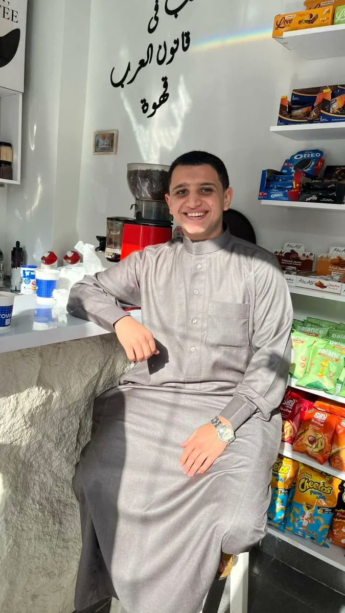 بقيتو بشوات وبهوات بالفلوس مش بالاصول 
ومشيت معاكم بالمعارف مش باللي عارف