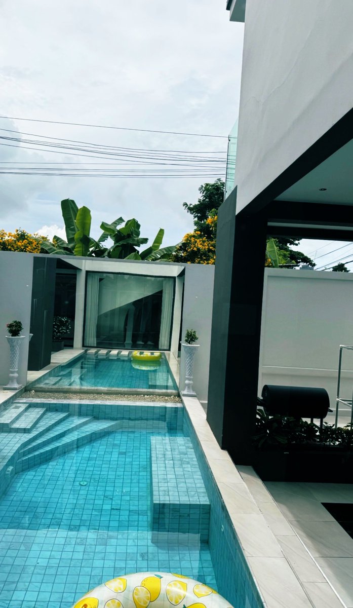 短髮男子 tweet media