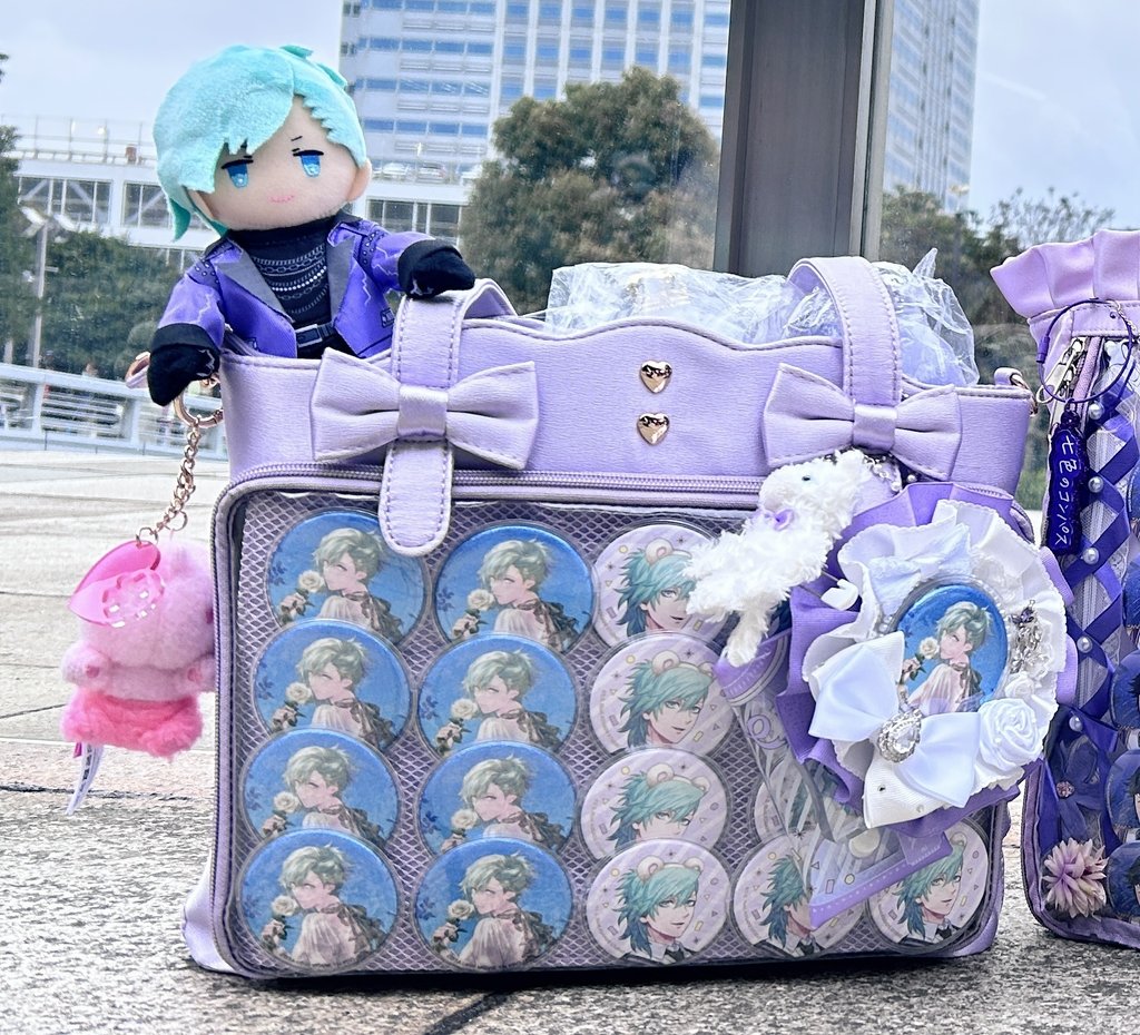 화 련/スミレ tweet media