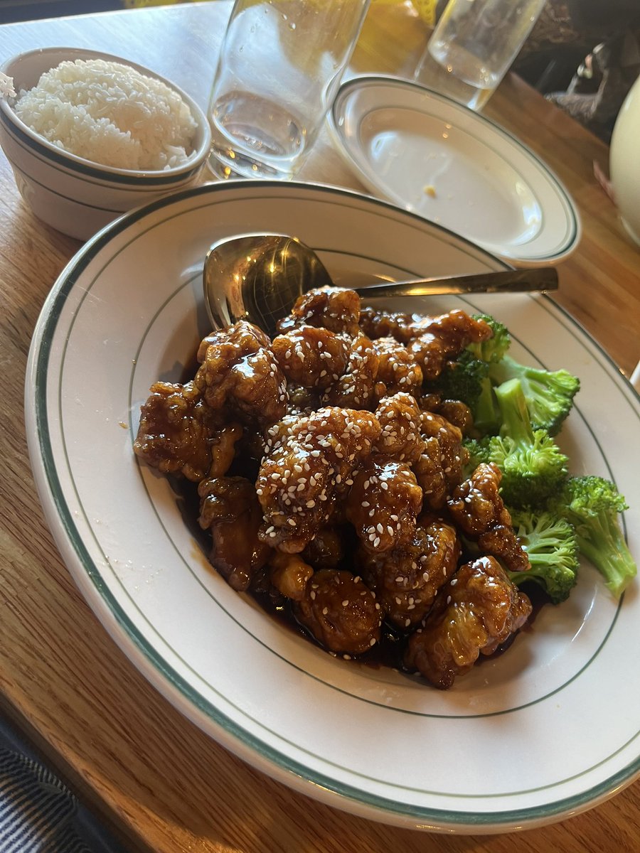 Your Fat Boyfriend (Comms closed ty!!) tweet media