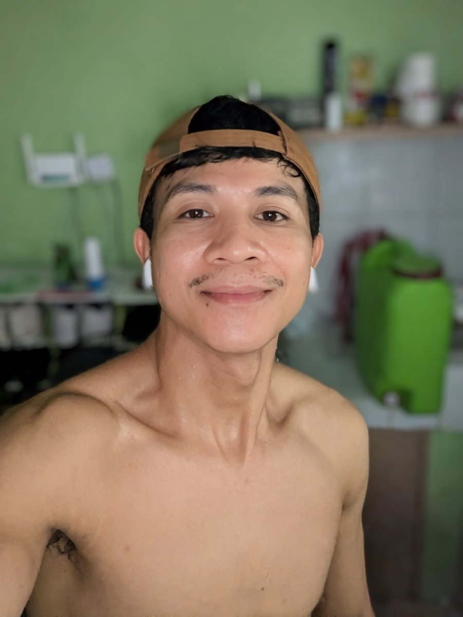 AbriaMichael's tweet photo. Slow progress is still a progress 💪💪. Day 13 of grinding. https://t.co/pJS3svc7t1