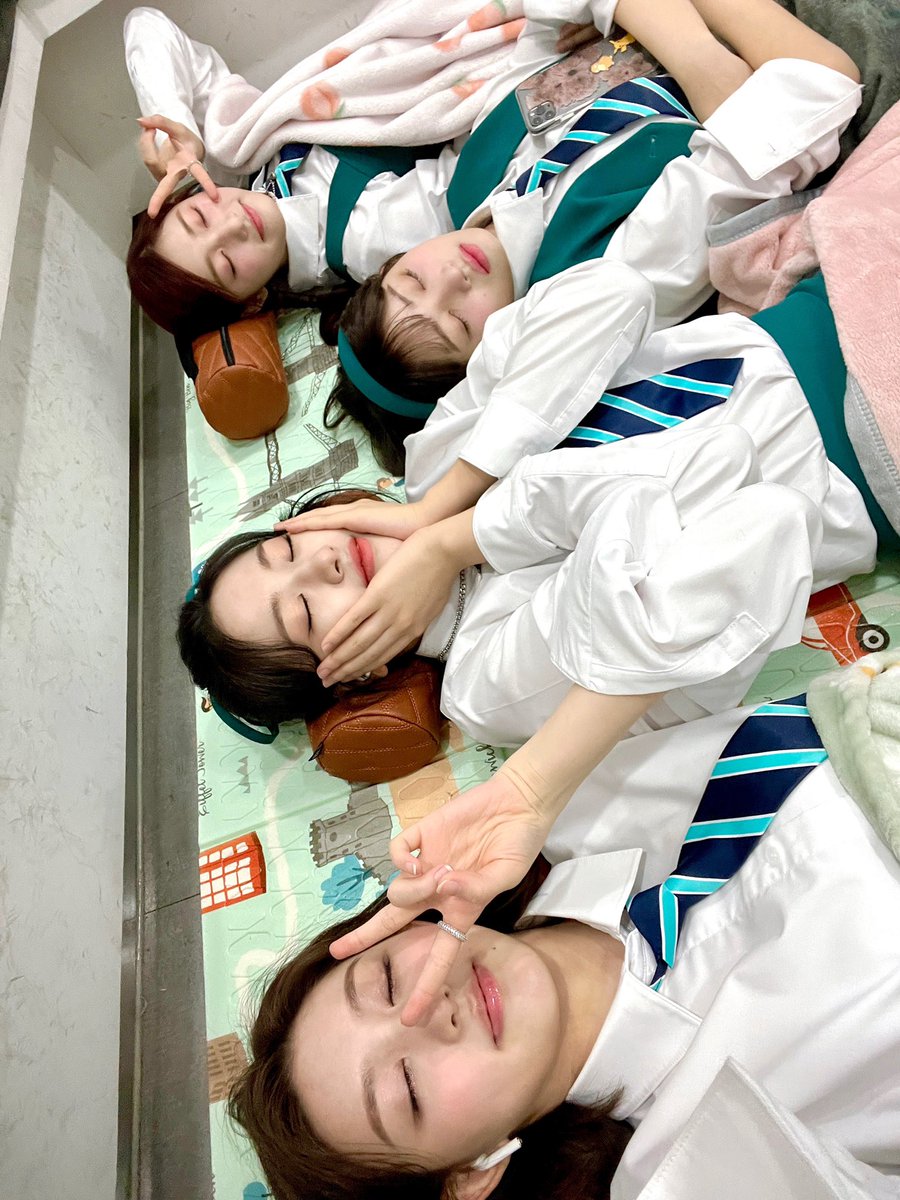 ā𝕣𝐭 欢♡ a𝕥tāc𝐤 ! tweet media