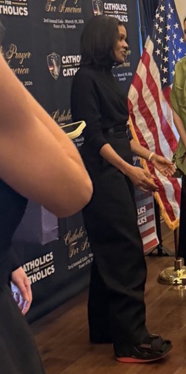 ß¡†§¡ƒ†€® tweet media