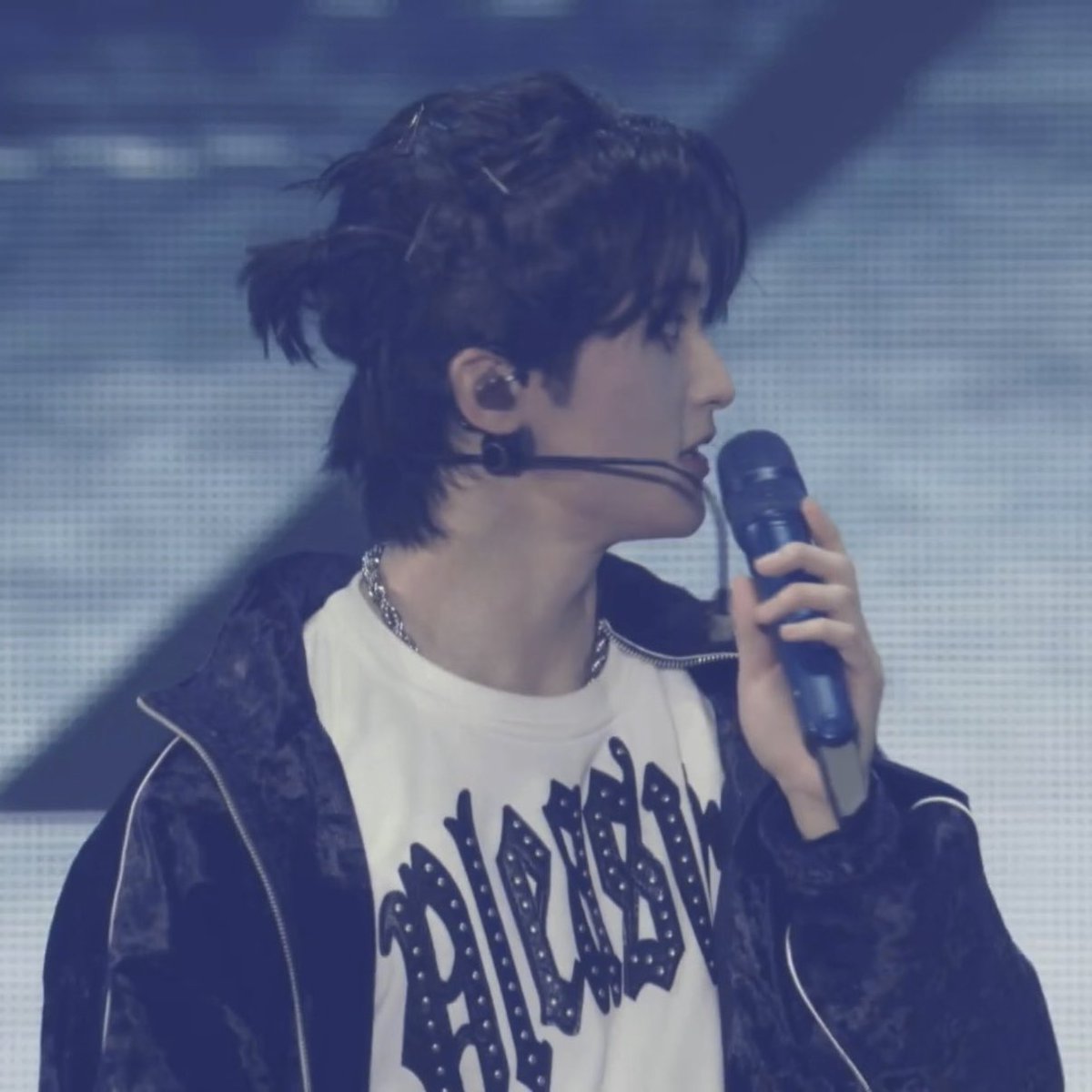 lnwmark every day i pray and cry tweet media