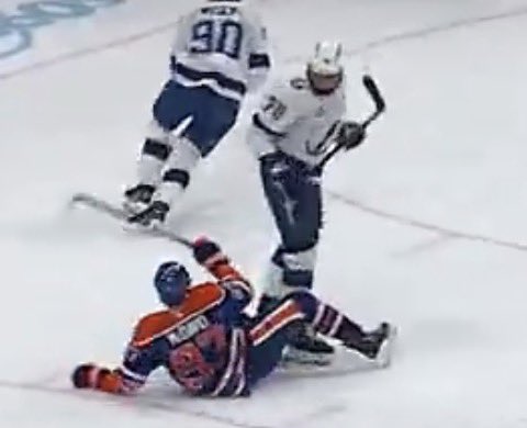 Bolts Jolts tweet media