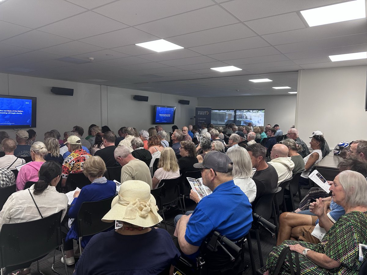 Winston Peters tweet media