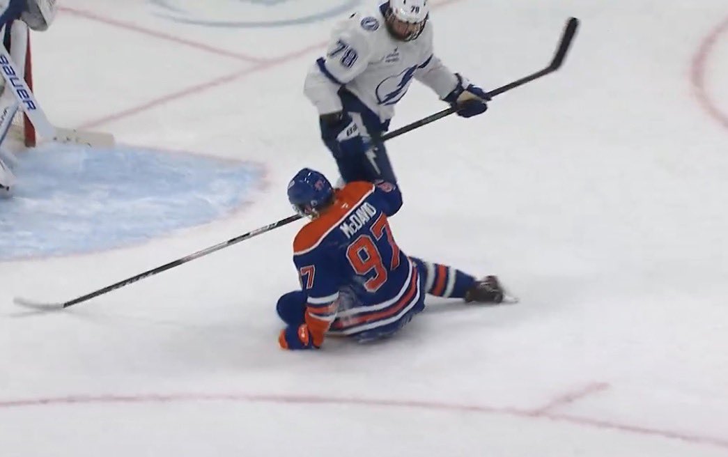 Bolts Jolts tweet media