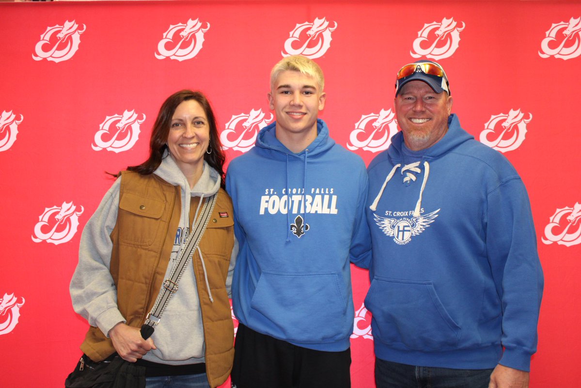 Drake Petersen tweet media