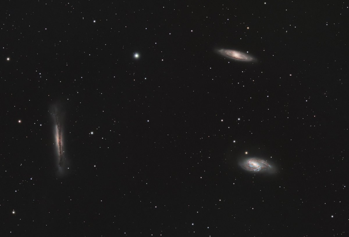 kunino0606's tweet photo. 琵琶湖で撮影しました #しし座の三つ子銀河 #leotriplet #m65 #m66 #ngc3628
やっぱり屈折は楽ですね
短焦点では不安でしたがクロップしても大丈夫で、意外と細かいところも見えてます
1枚目がクロップあり
3枚目がクロップなし
2枚目がアノテーション https://t.co/IwvDcwaGf1