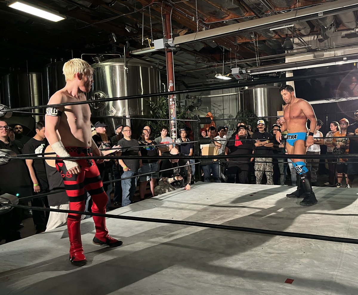 NGL it warms my heart to see <a href="/DaveDutra/">👊🏻Underground Icon👊🏻</a> and <a href="/D_Torch/">Daniel Torch</a> in the final of the <a href="/officialUGWA/">UGWA</a> anniversary tournament! We all go back over 20 years!