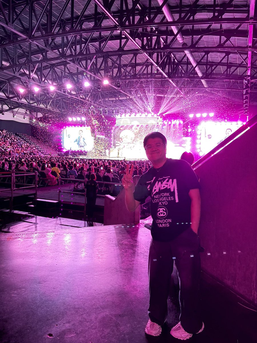 Aong Bluekisses tweet media