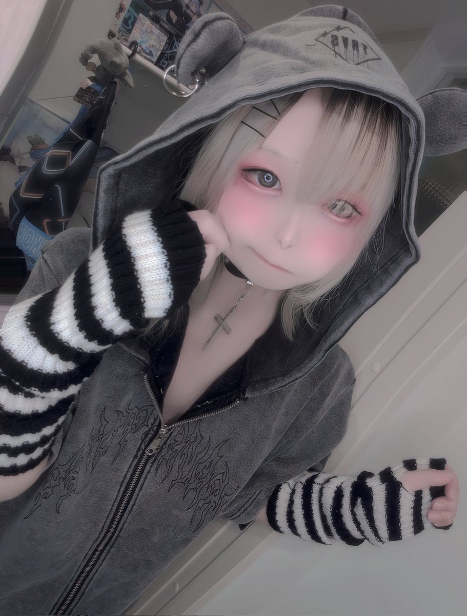 莉央(りお) 👯♀️野うさぎ@Fes2日目現地参加 tweet media