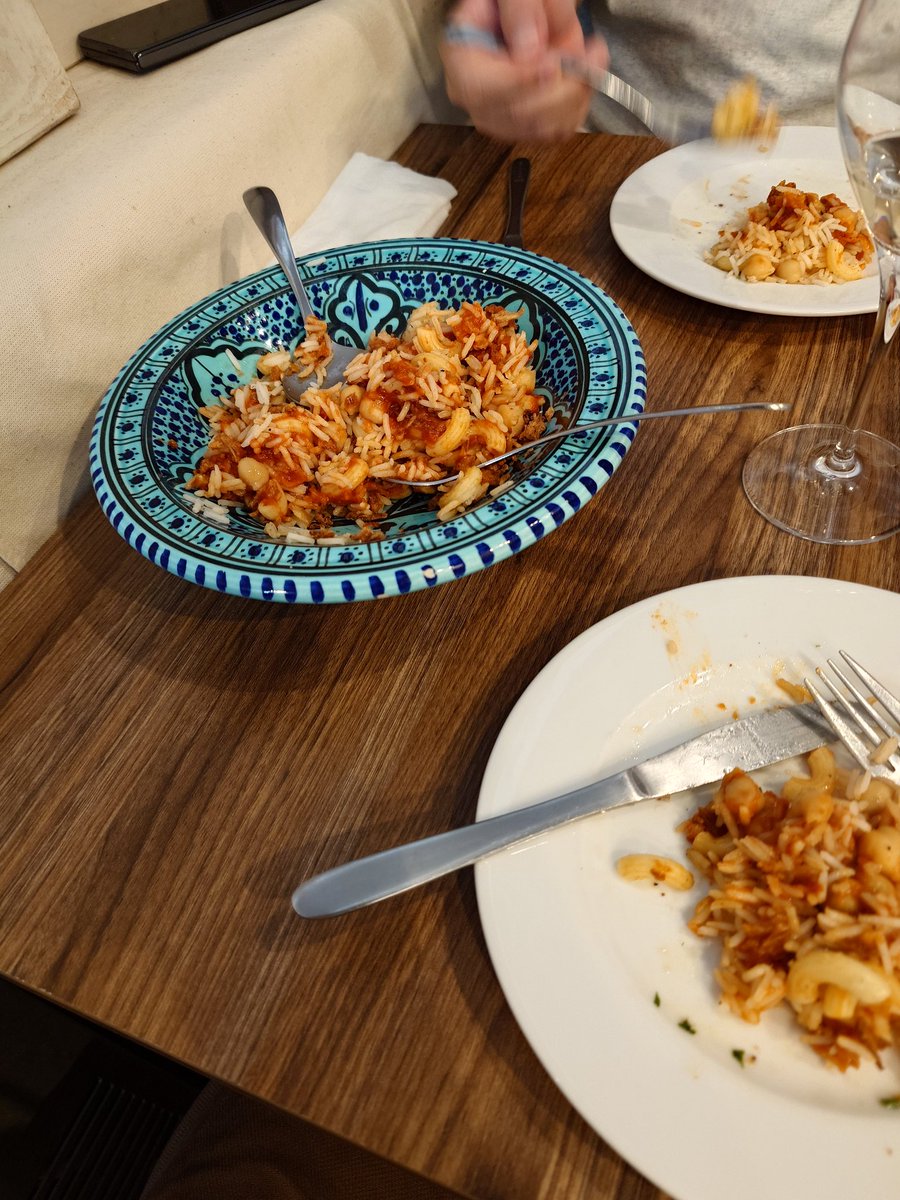 どりる tweet media