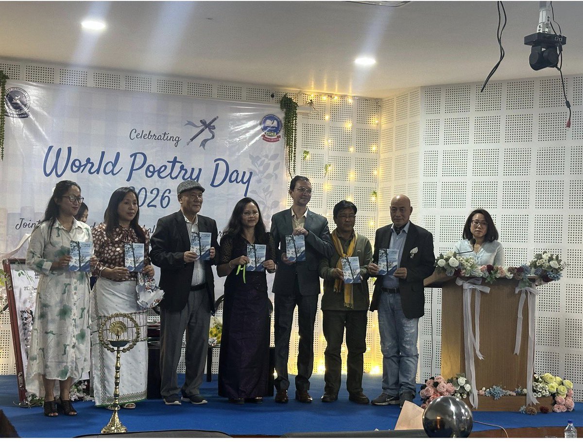 EnglishRgu's tweet photo. On World Poetry Day, Dr. Doyir Ete Taipodia officially released her book “ The Dance of the Last Leaf” followed by discussion which was moderated by Dr. Yater Nyokir. https://t.co/F1Ih4Dq5dL