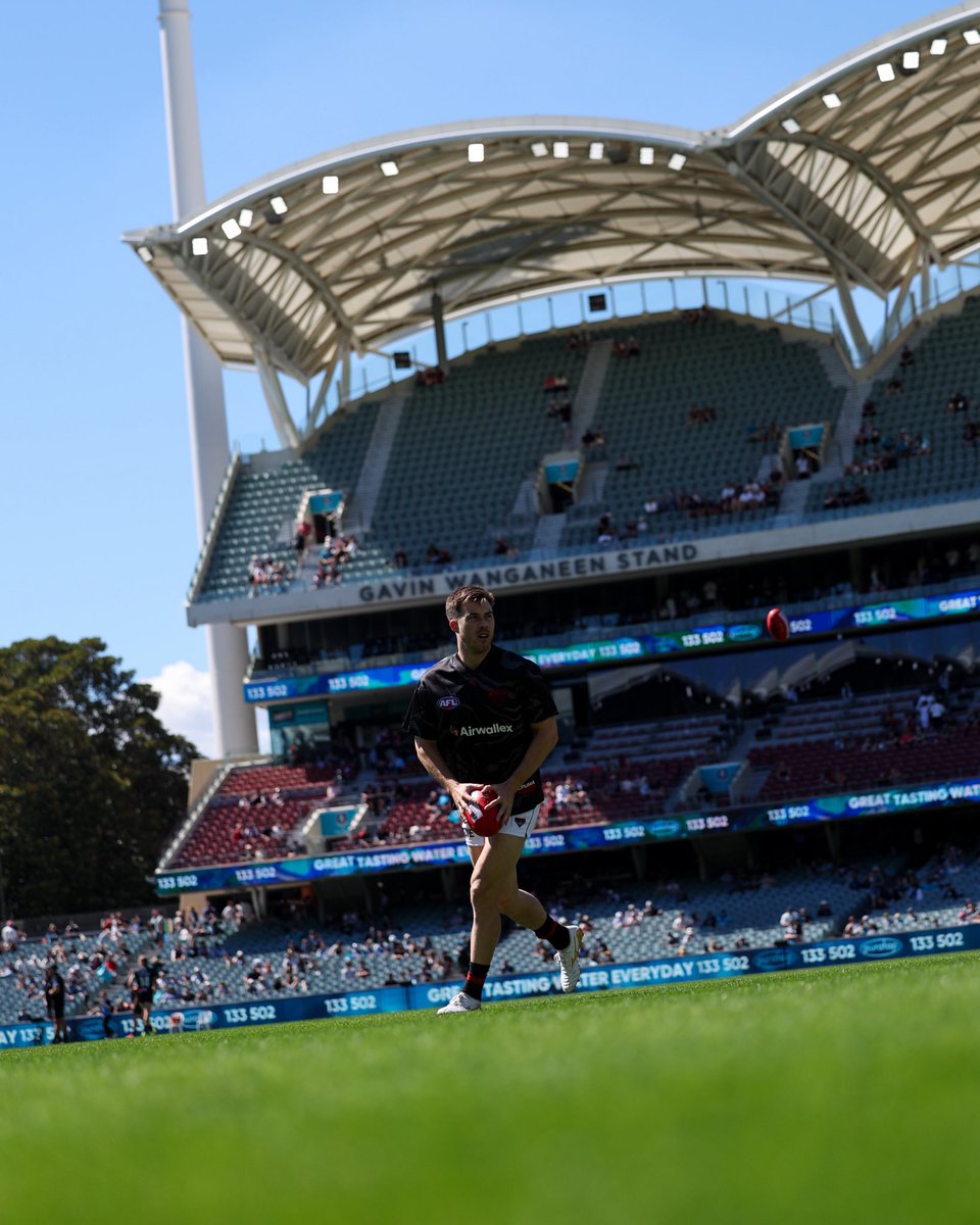 Essendon FC tweet media