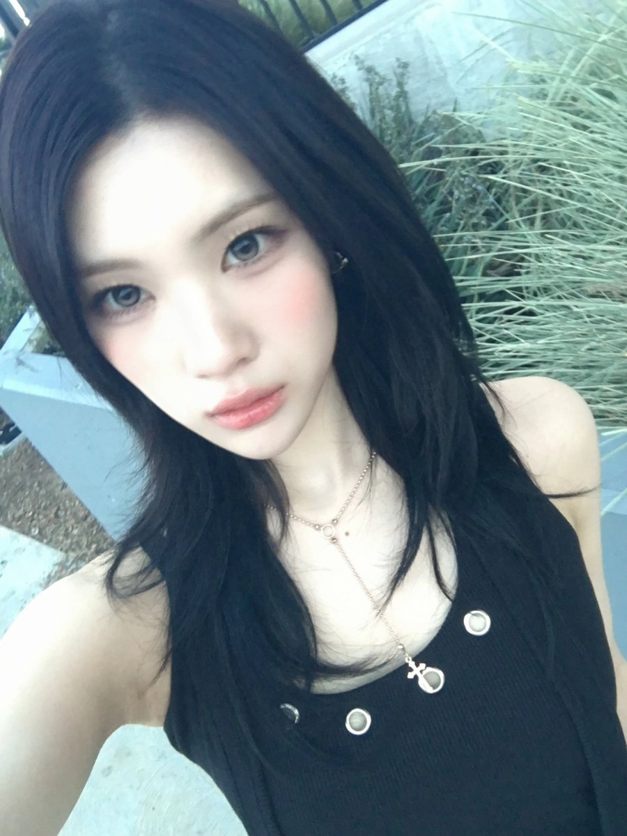 juun pics tweet media