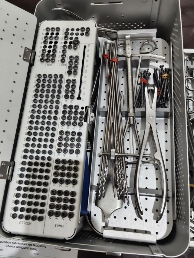 Ryan - Orthopedic Surgeon VTuber 🦴🦿🔨🪛 tweet media