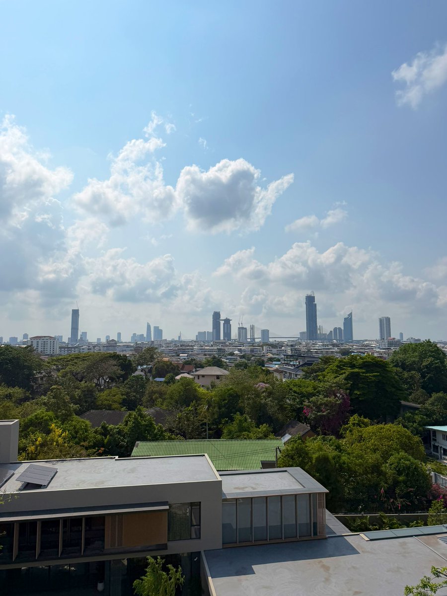 Нуна tweet media