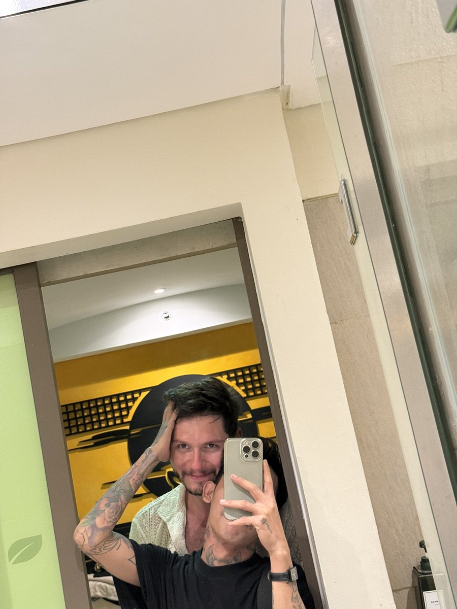 Botslim29 tweet media