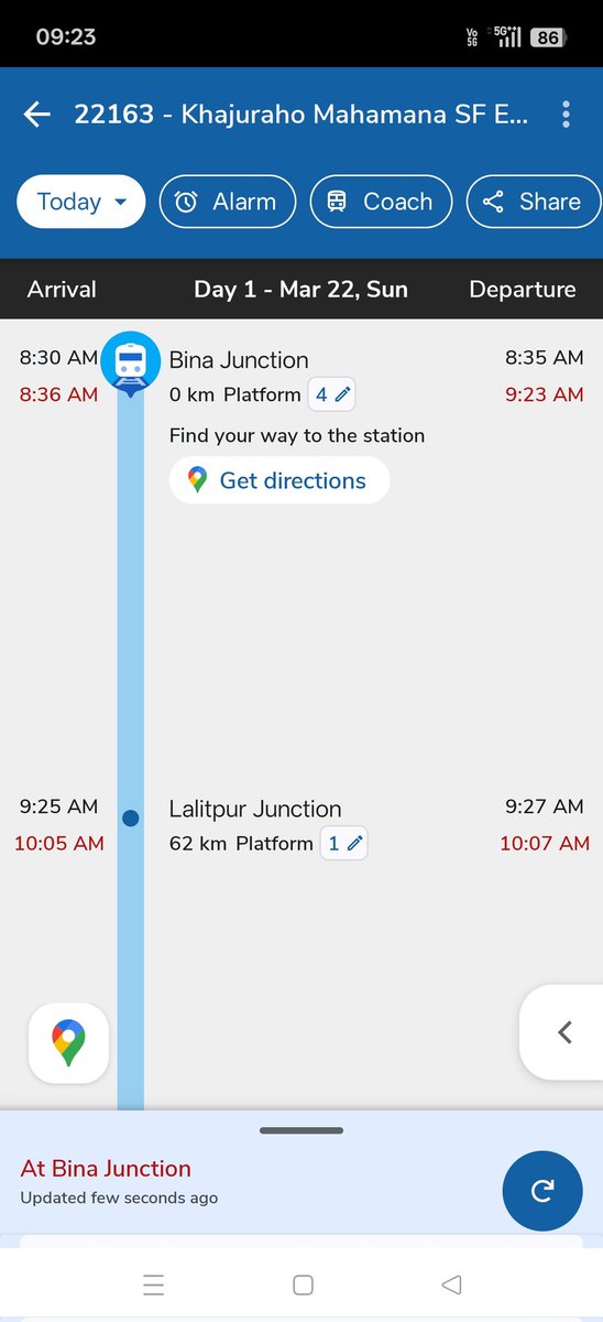 Anshulbundeli's tweet photo. @DrmJhansi @PMOIndia @narendramodi @AshwiniVaishnaw @BhopalDivision @AshwiniVaishnaw @RailMinIndia @BhopalDivision @DrmJhansi train 22163 still at bina station https://t.co/uKWSprV3sn