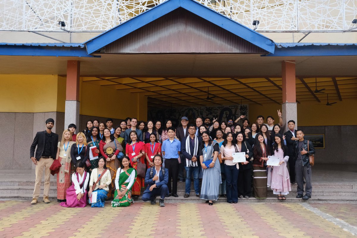 EnglishRgu's tweet photo. Glimpses of World Poetry Day at State museum, Itanagar. 
The pride of the Dept- Scholars and Students 😍 https://t.co/D4iefDdccG