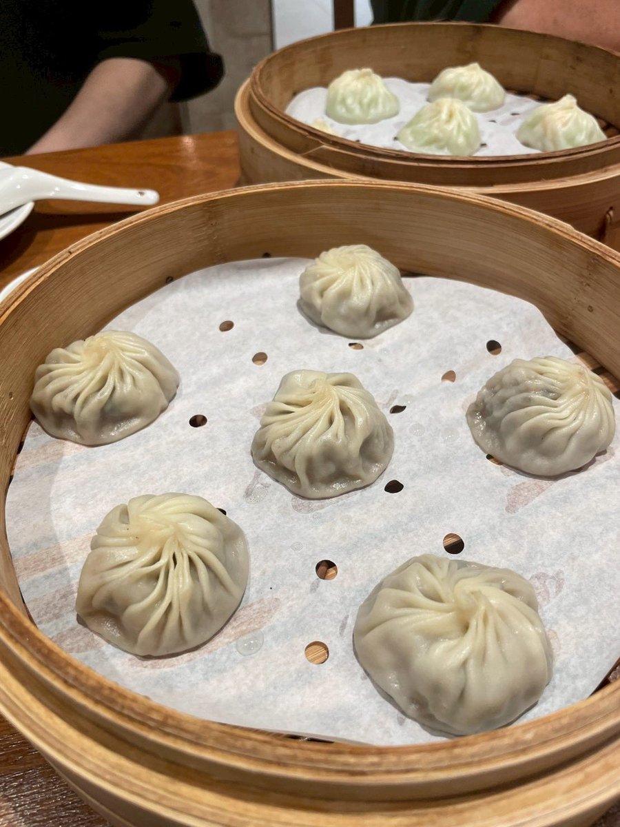 GySgtEdy's tweet photo. 鼎泰豊 台北101店/台北市
小籠包満喫コース
#鼎泰豐 https://t.co/uZy0uiq3Li