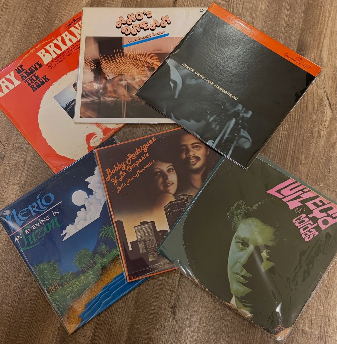 ams0705's tweet photo. <入荷情報 -new arrival-> #Jazz #Soul #Latin #Brazil #Rock など80枚ほど店頭に入荷しております。皆様のご来店お待ちしております #newarrivals #recordstore #vinylrecords #vinylcollector #samplingsource #lprecords #lpレコード #レコード店 #中古レコード #茅ヶ崎 #amsterdamrecord https://t.co/k2GpmmwDrB