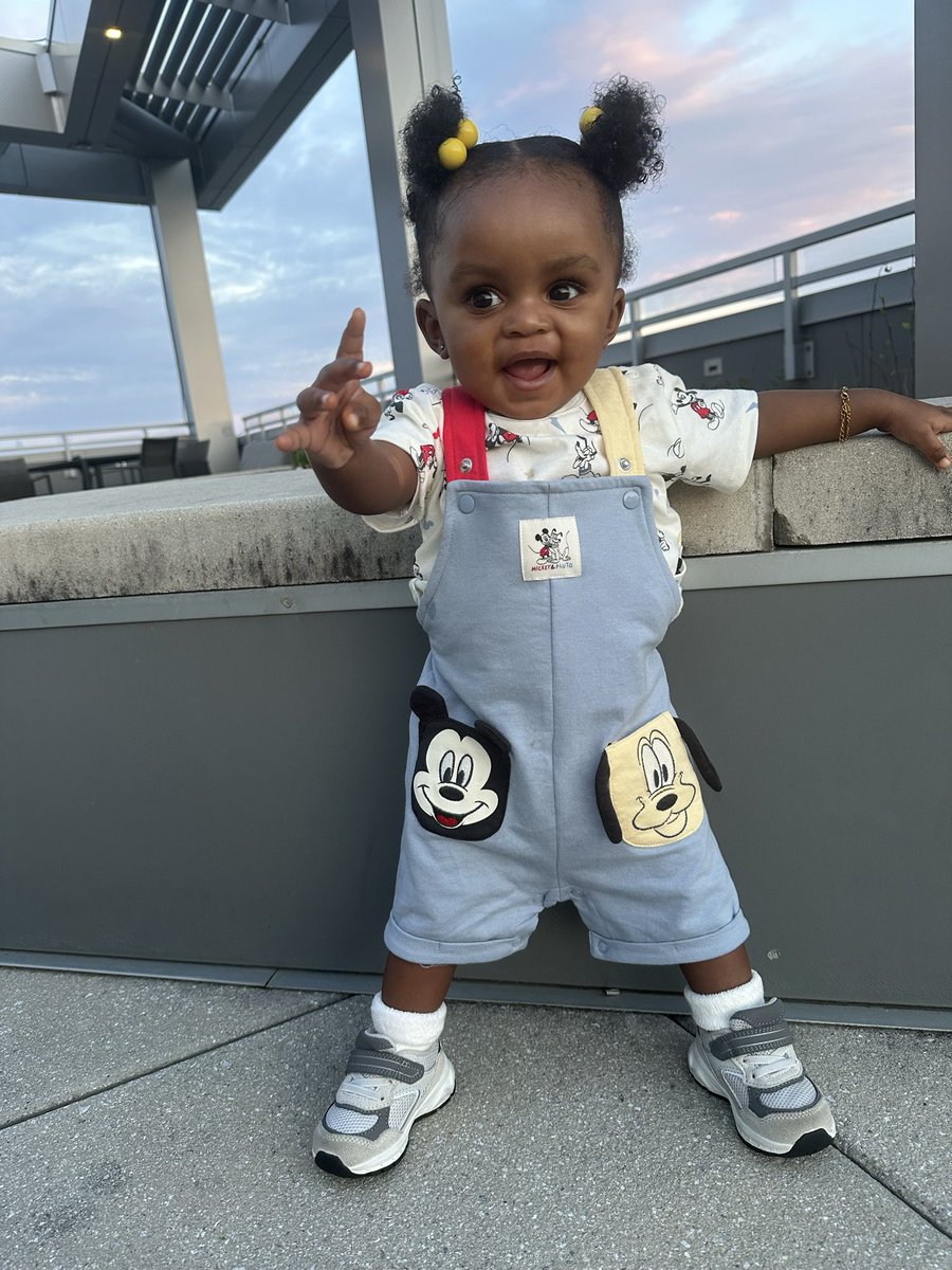 jaecharmee's tweet photo. My lil homie🩵 https://t.co/NK8s2LVVII
