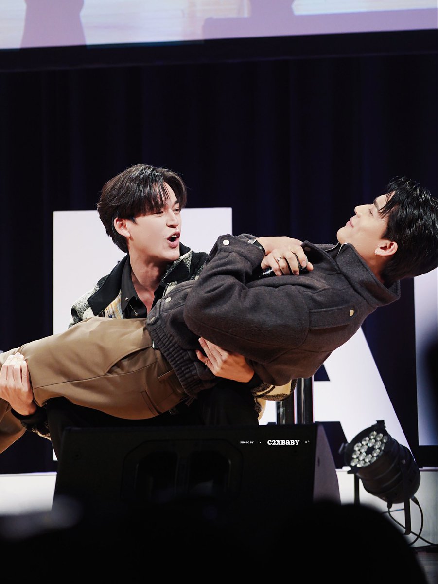 c2xbaby🌼 tweet media